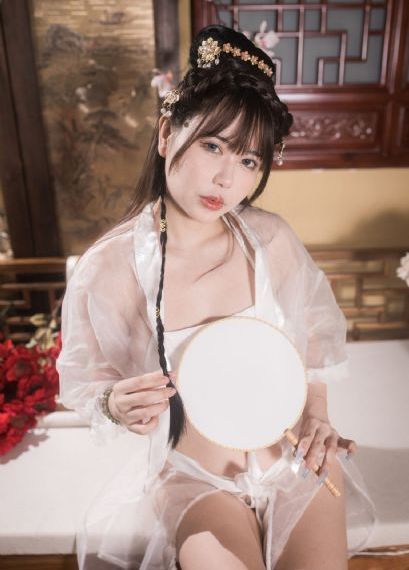 91国产轻吻商务模特_高清高清完整版