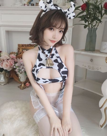 欧美姿蛋糕店_蓝光在线观看高清